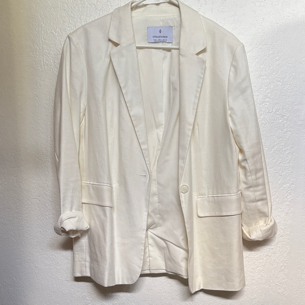 Stradivarius Women's Oversized White Blazer